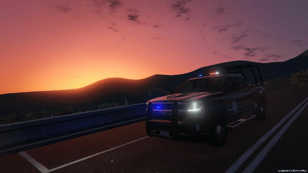 2017 Chevrolet Silverado - Испанская полиция / GTA 5