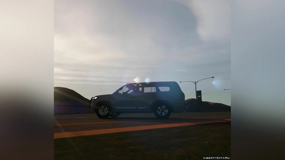 Land Cruiser 2016 Police [Template] [ FiveM Ready ] [ Replace ] V 1.0 / GTA 5