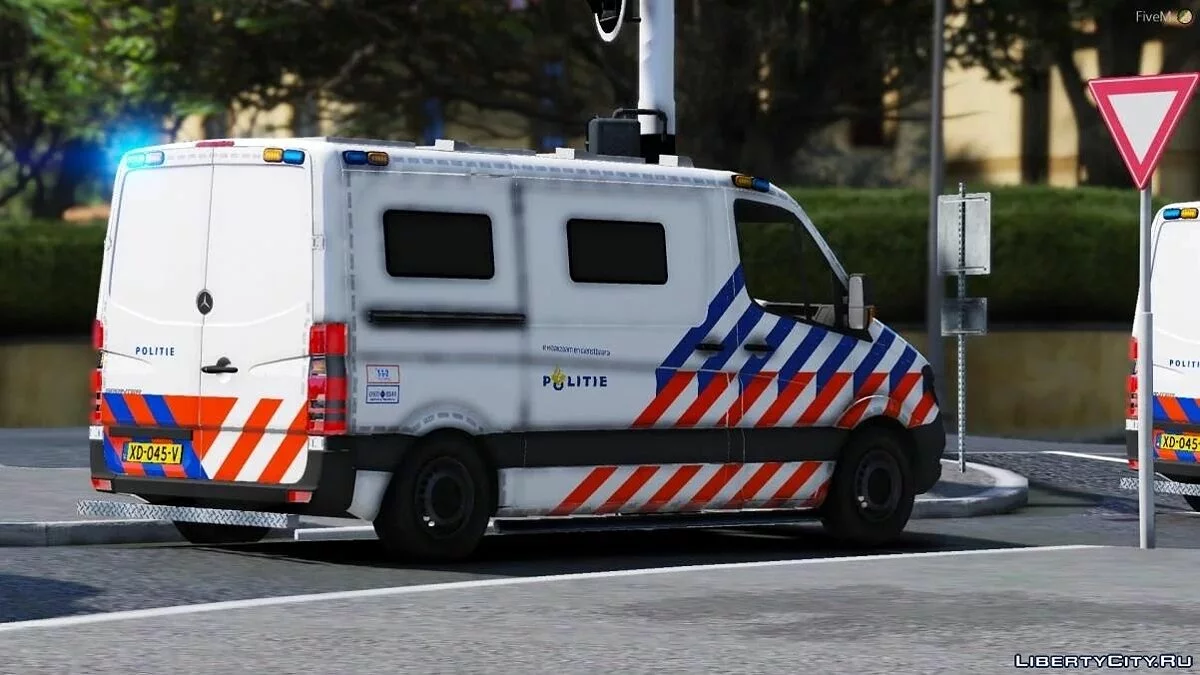 Mercedes Sprinter - Автозак / GTA 5