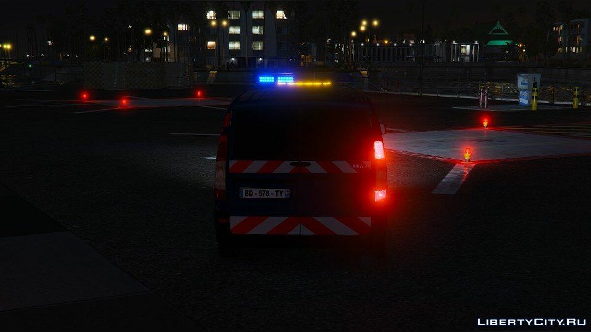 Mercedes Vito Gendarmerie Realiste для GTA 5 - Картинка #5