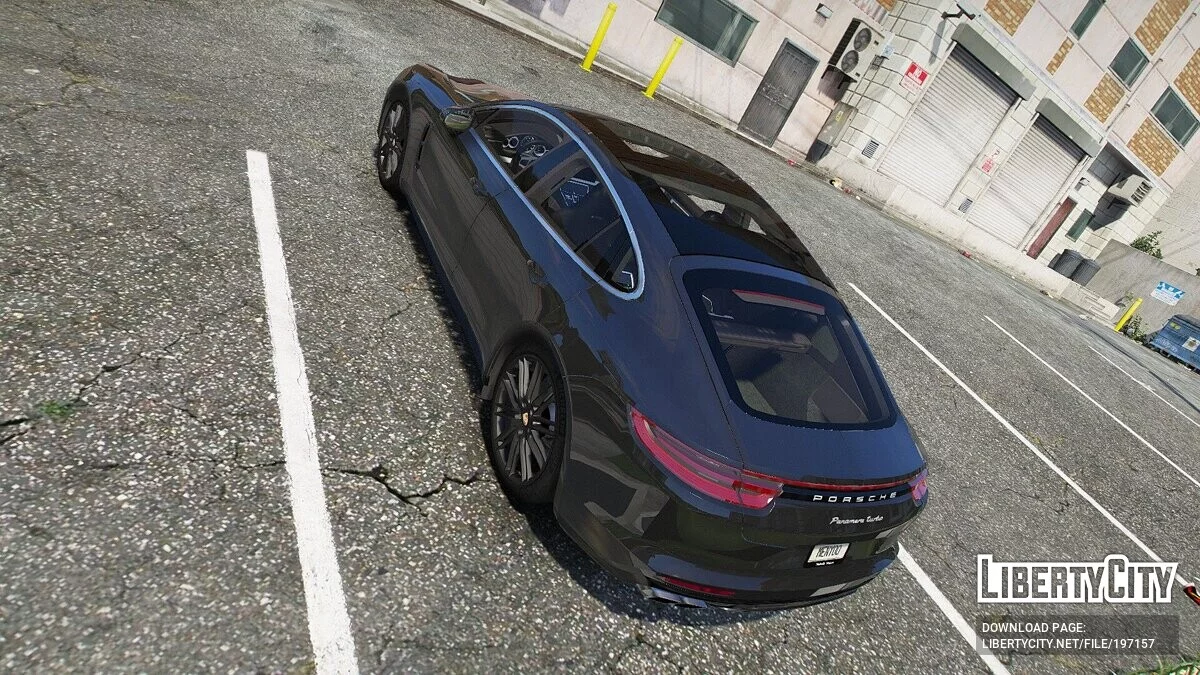 2017 Porsche Panamera Turbo / GTA 5