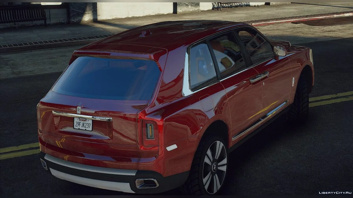 Rolls Royce Cullinan v2.0 / GTA 5