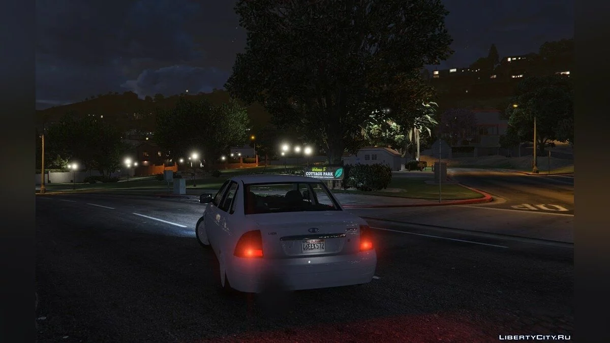 Lada Priora v2.3 / GTA 5