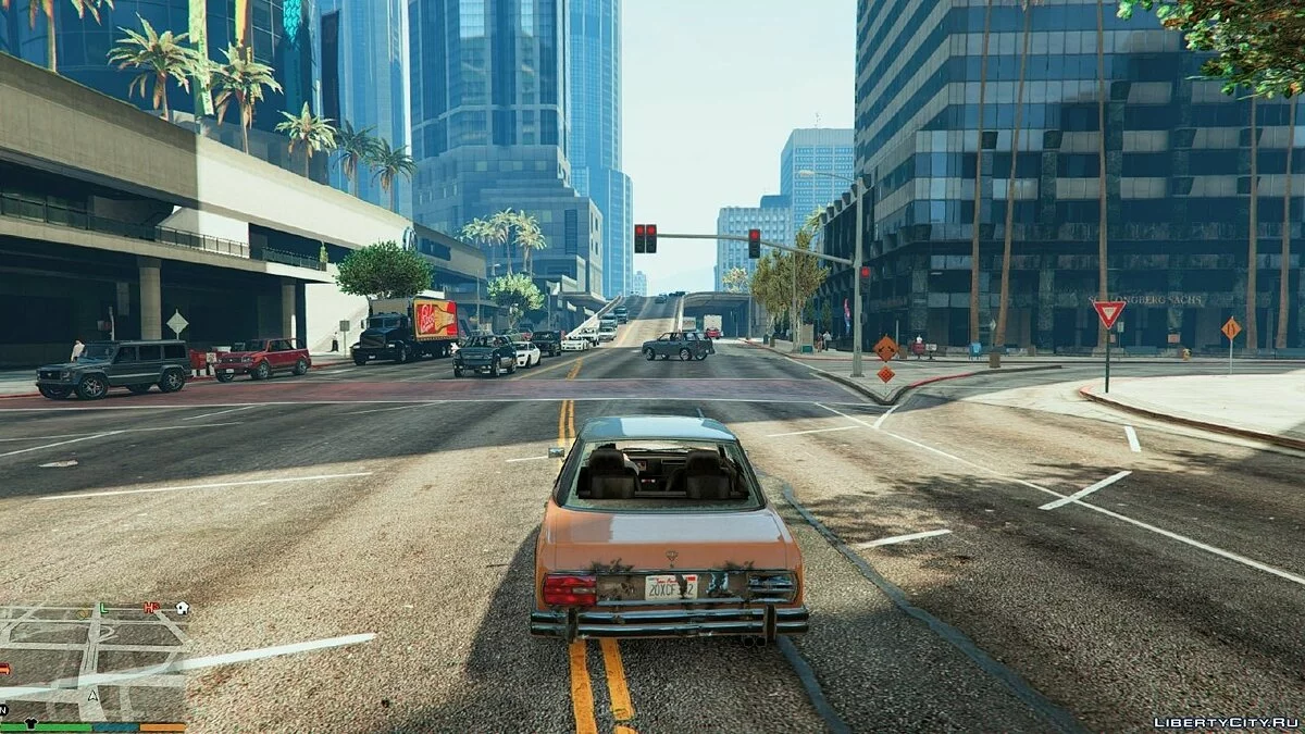 More pedestrians and traffic V4 / GTA 5