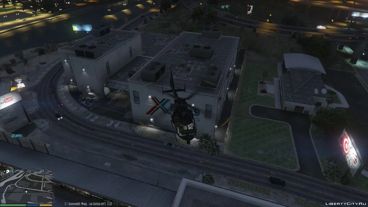 Realistic Airport + More Cars And Planes 1.5 / GTA 5