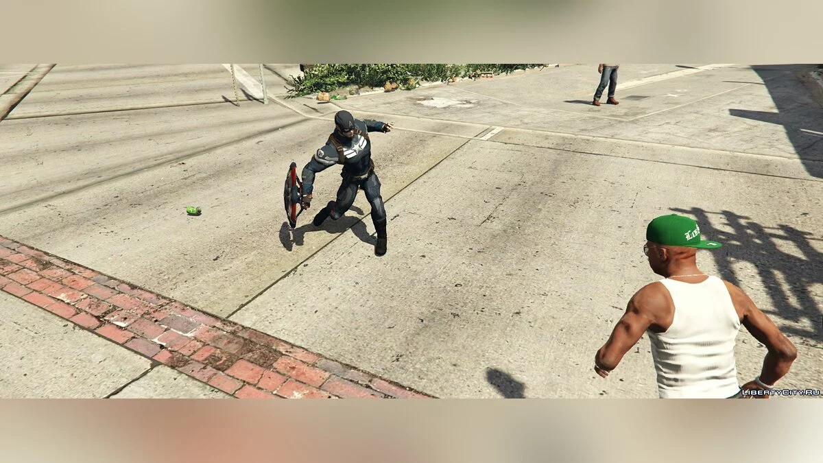 Captain America Shield Throwing Mod / GTA 5