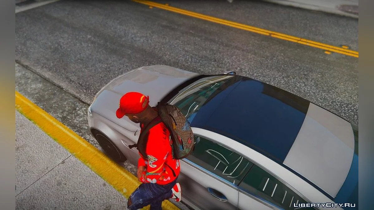 Пак дизайнерской одежды v1.0 / GTA 5