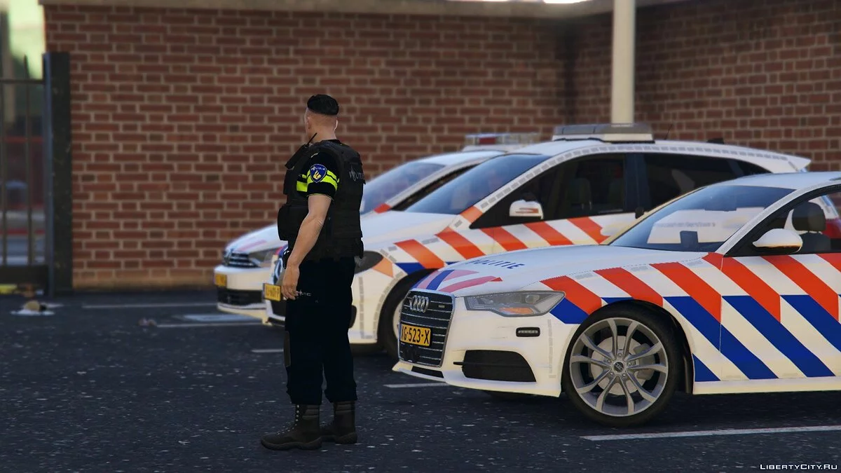 Униформа голландских полицейских / GTA 5