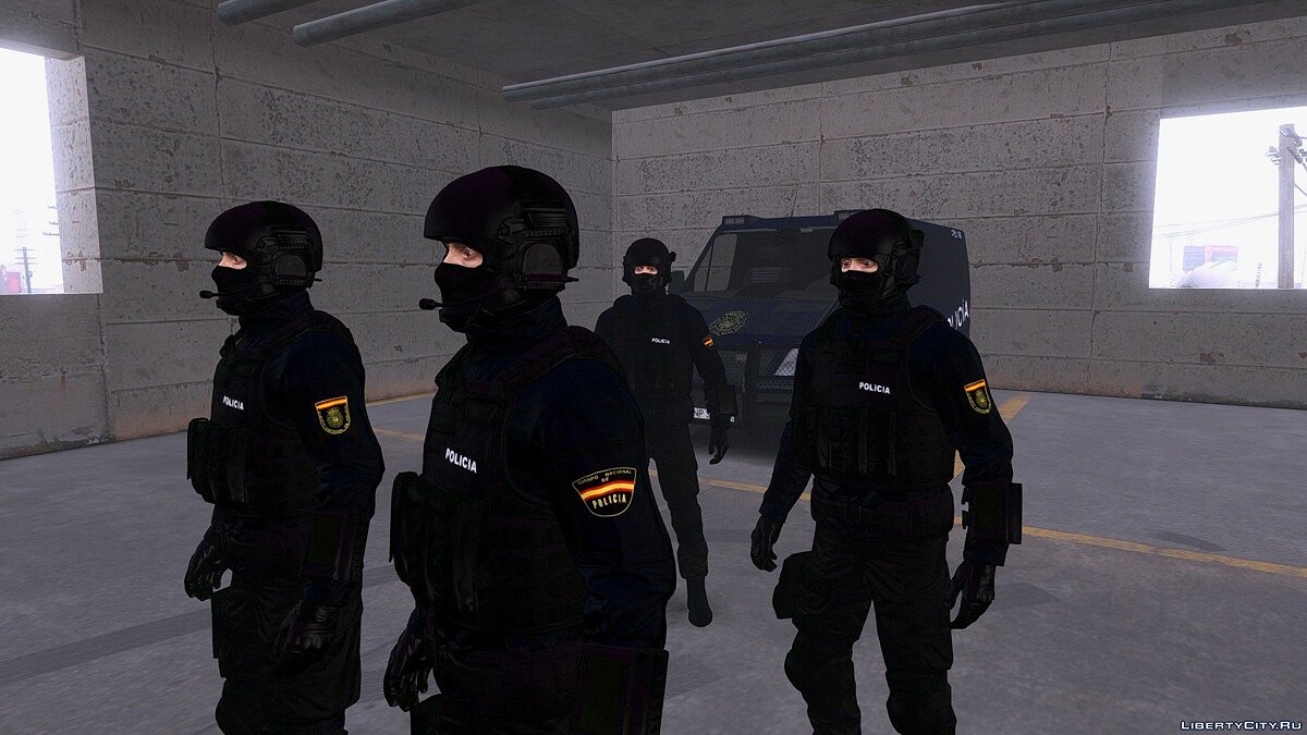 Uniform GEO II (Spanish Police) 1.0 для GTA 5 - Картинка #3