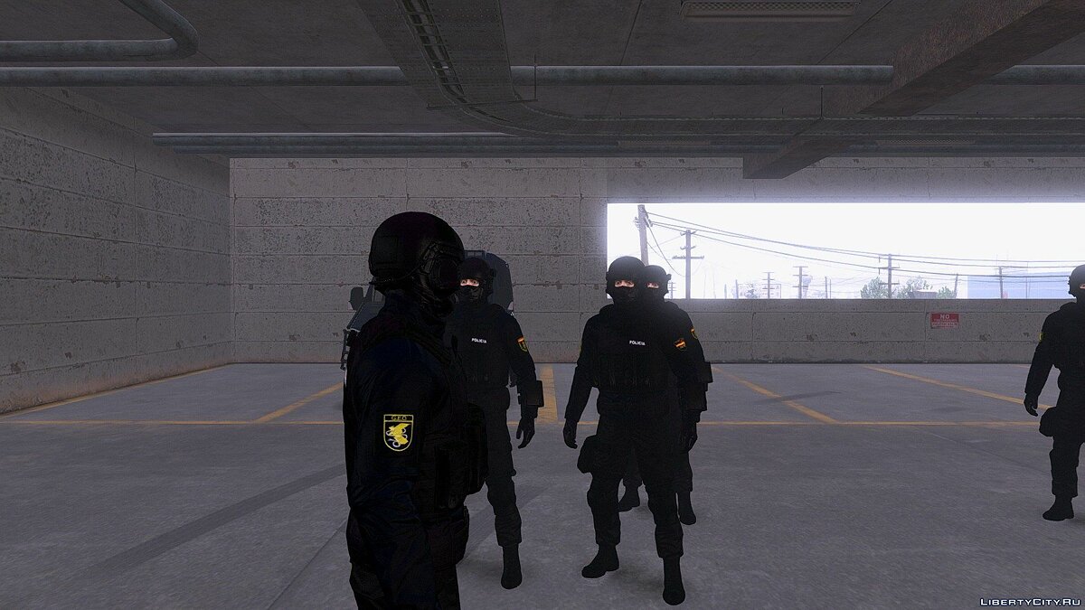Uniform GEO II (Spanish Police) 1.0 для GTA 5 - Картинка #2