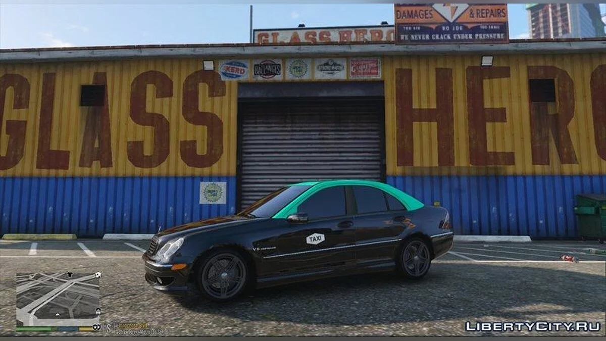 Portuguese Taxi Mercedes C32 / GTA 5