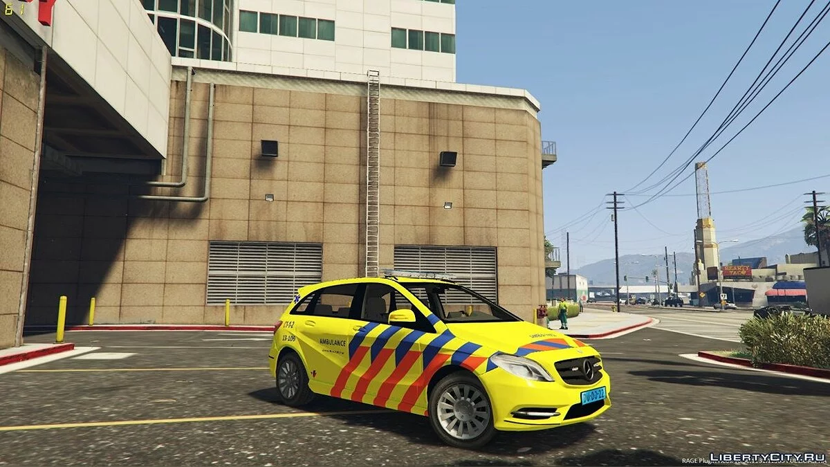 Dutch Ambulance Mercedes B Klasse 1.0 / GTA 5