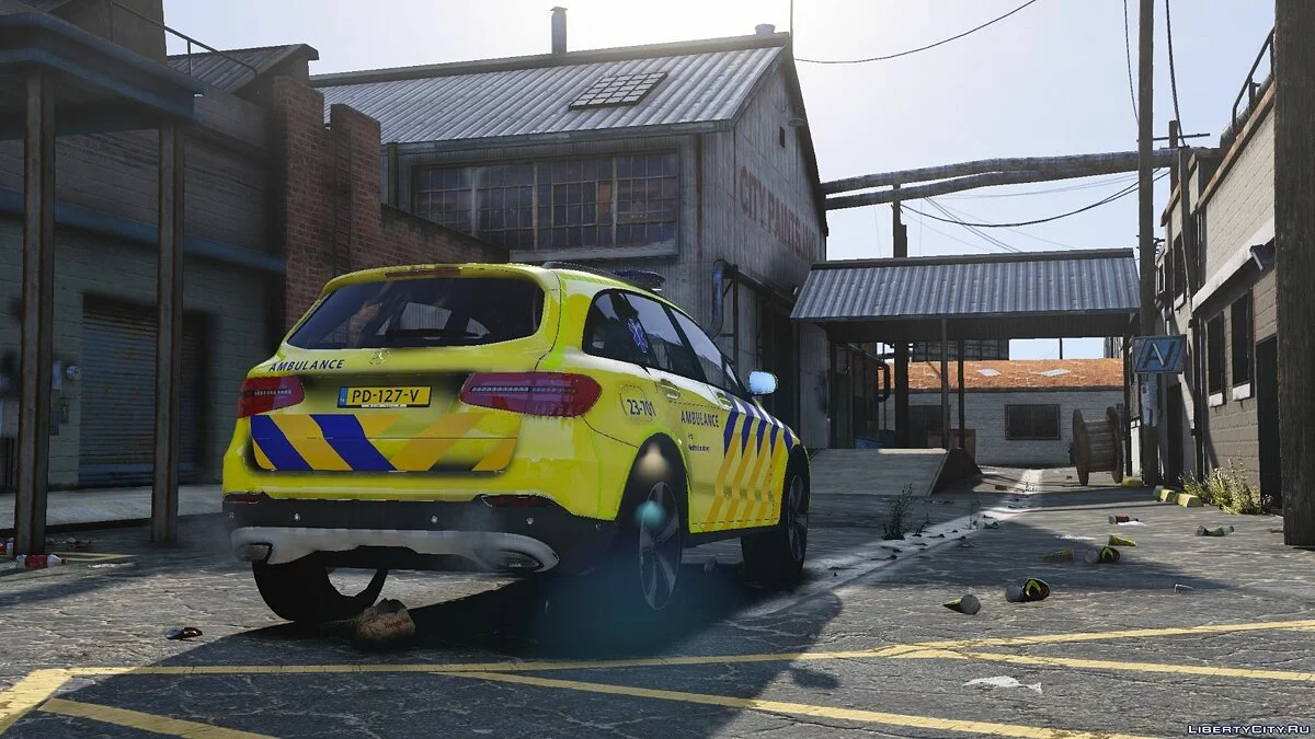 Mercedes GLC - Машина скорой помощи / GTA 5