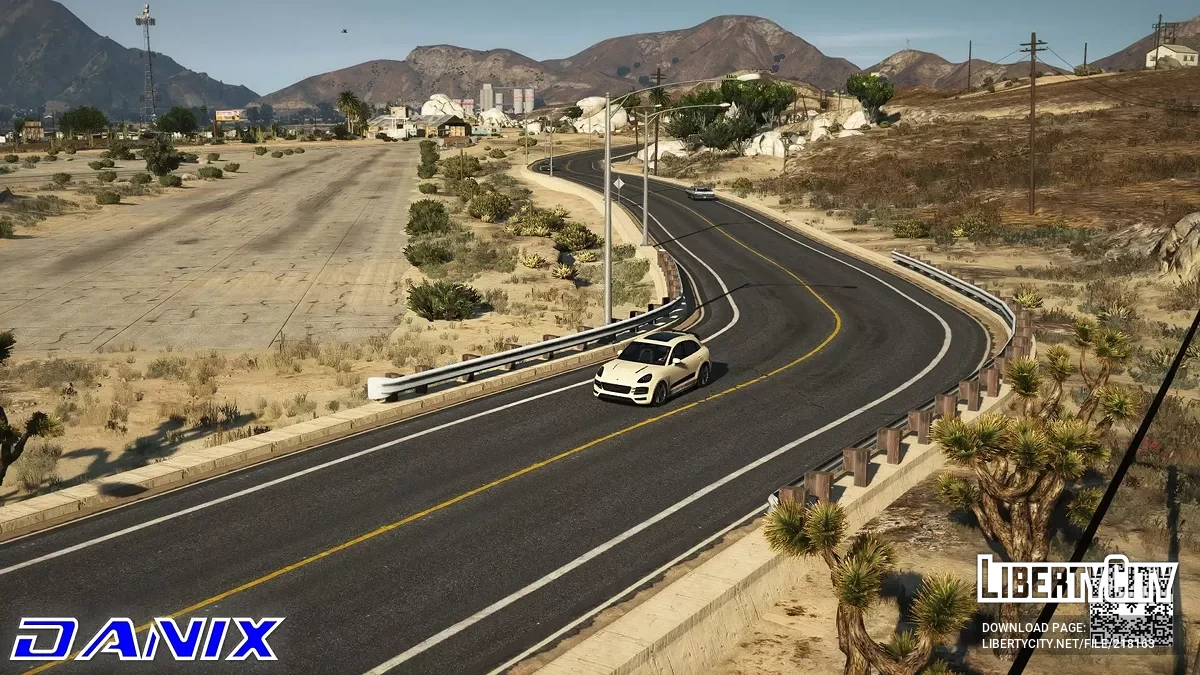 Новая дорога Гранд Сеньора в пустынной местности / GTA 5
