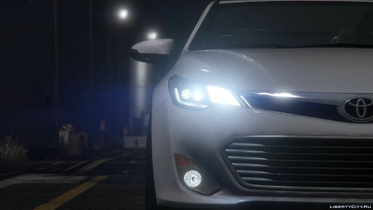 2014 Toyota Avalon / GTA 5