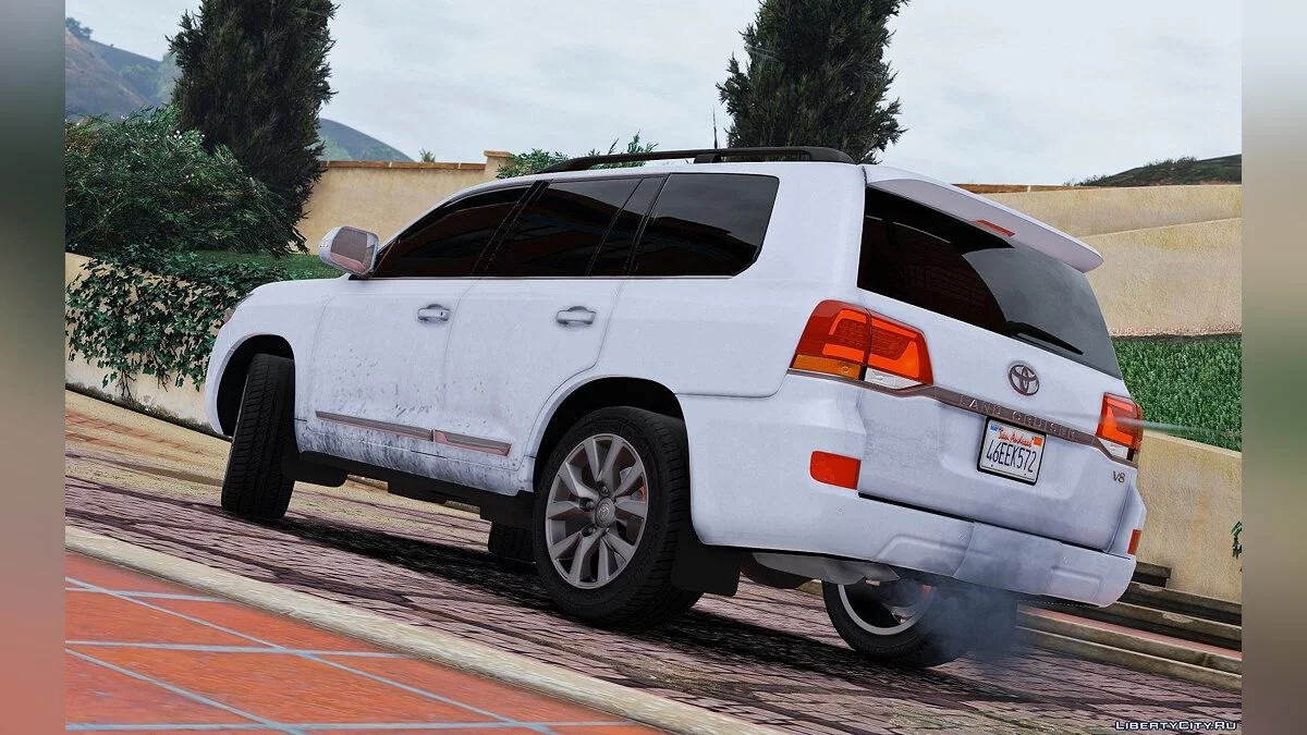 Toyota Land Cruiser 200 2016 [Replace] 1.0 / GTA 5