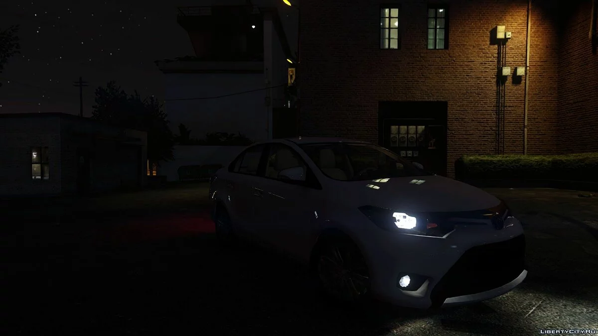 2015 Toyota Yaris 1.0 / GTA 5