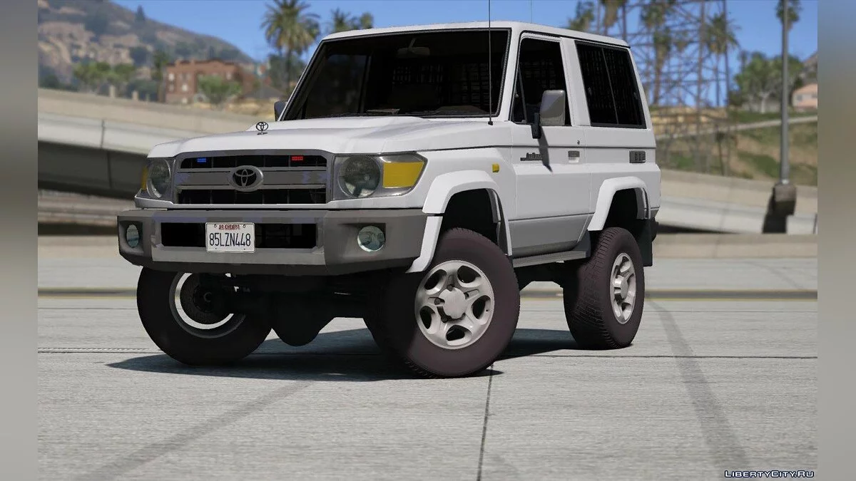 Toyota Land Cruiser Machito full Police 2014 [Add-On | Replace | Livery | Extras | Template] 1.1 / GTA 5