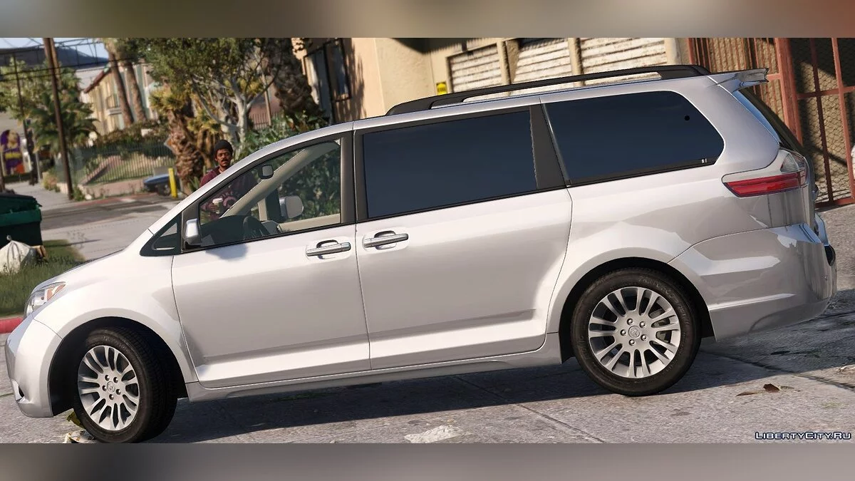 2017 Toyota Sienna XLE Premium 1.0 (Replace/Add-On) / GTA 5