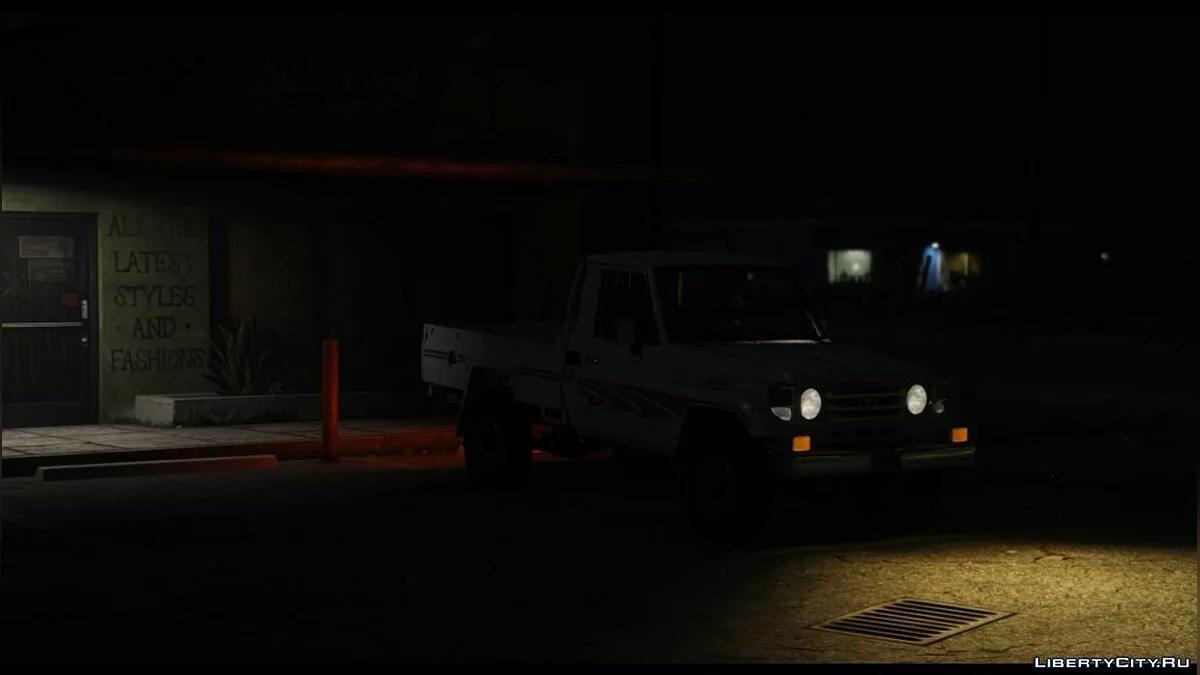 Toyota Land Cruiser 2006 [ Add-on | Replace] / GTA 5