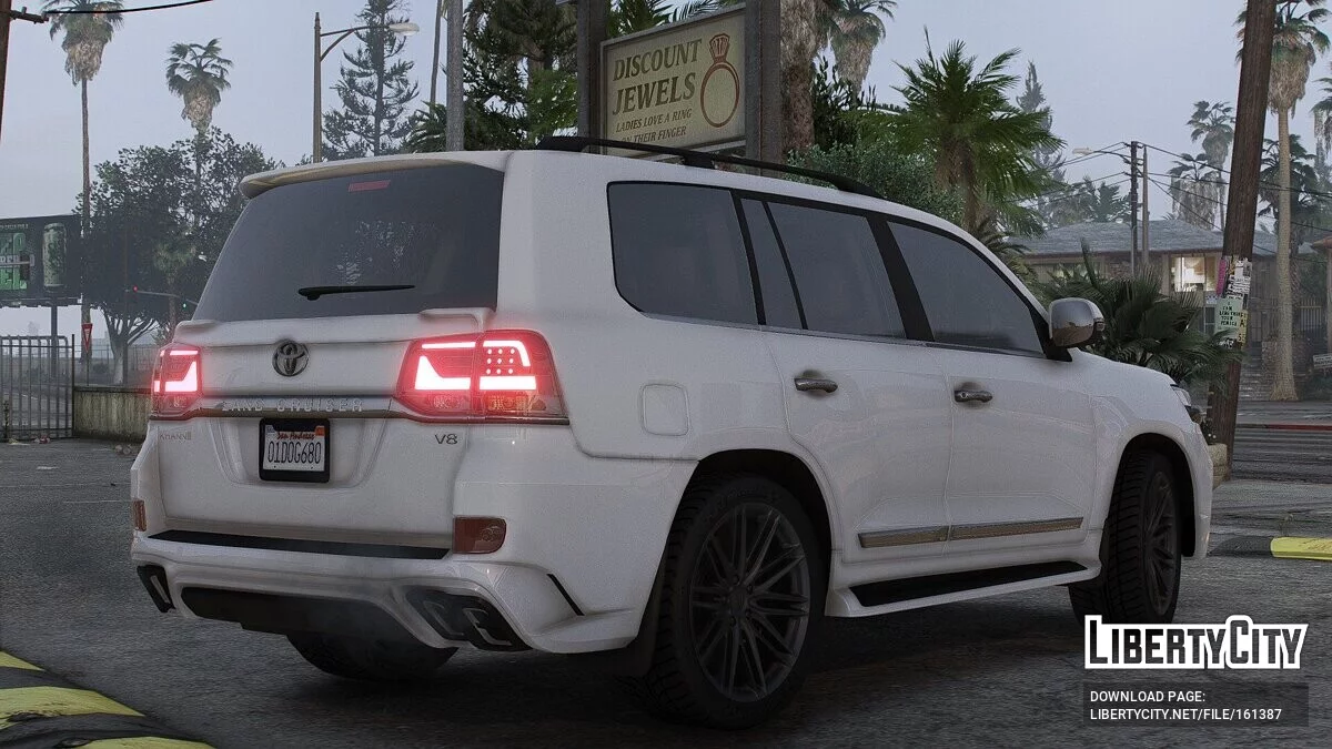 Toyota LC200 Khann Kit 2018 v3.0 / GTA 5