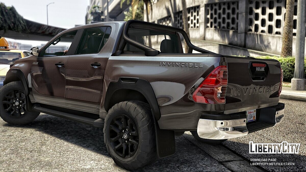 Скачать Toyota Hilux Invincible 2021 для GTA 5