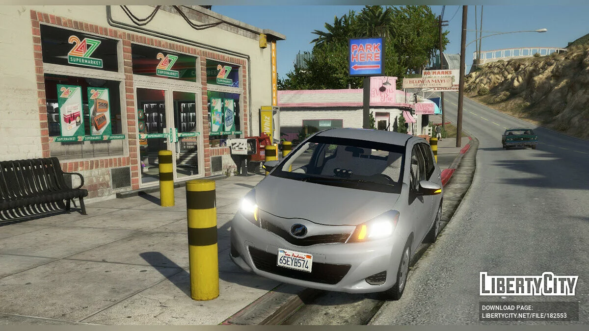 Toyota Vitz 2013 / GTA 5