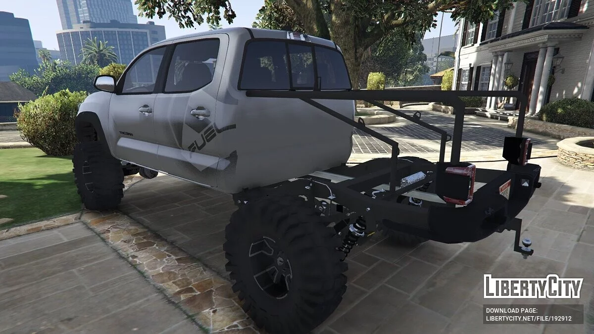 Toyota Tacoma / GTA 5