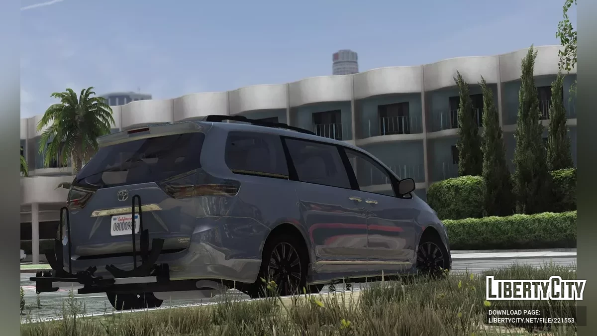 2020 Toyota Sienna Limited AWD v1.0 / GTA 5
