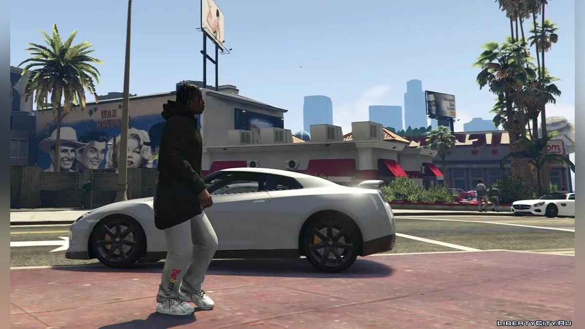 DESIGNER SWEATPANTS ( GUCCI OW BBBR) 1.1 / GTA 5