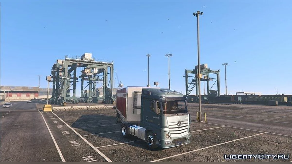 Mercedes Actros Planzer with two Planzer's Trailers / GTA 5