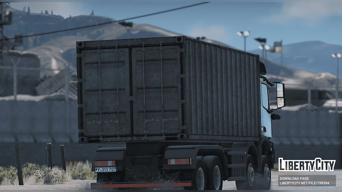 Mercedes-Benz AROCS v1.0 / GTA 5