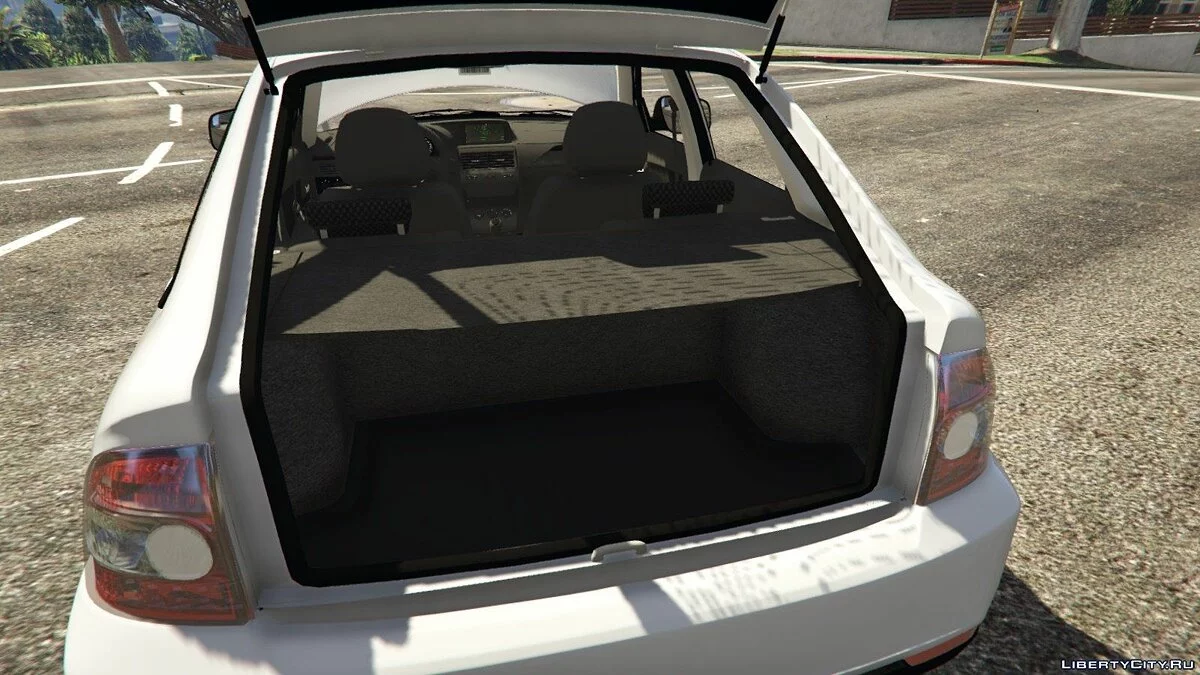 Lada Priora Hatchback 1.0 / GTA 5
