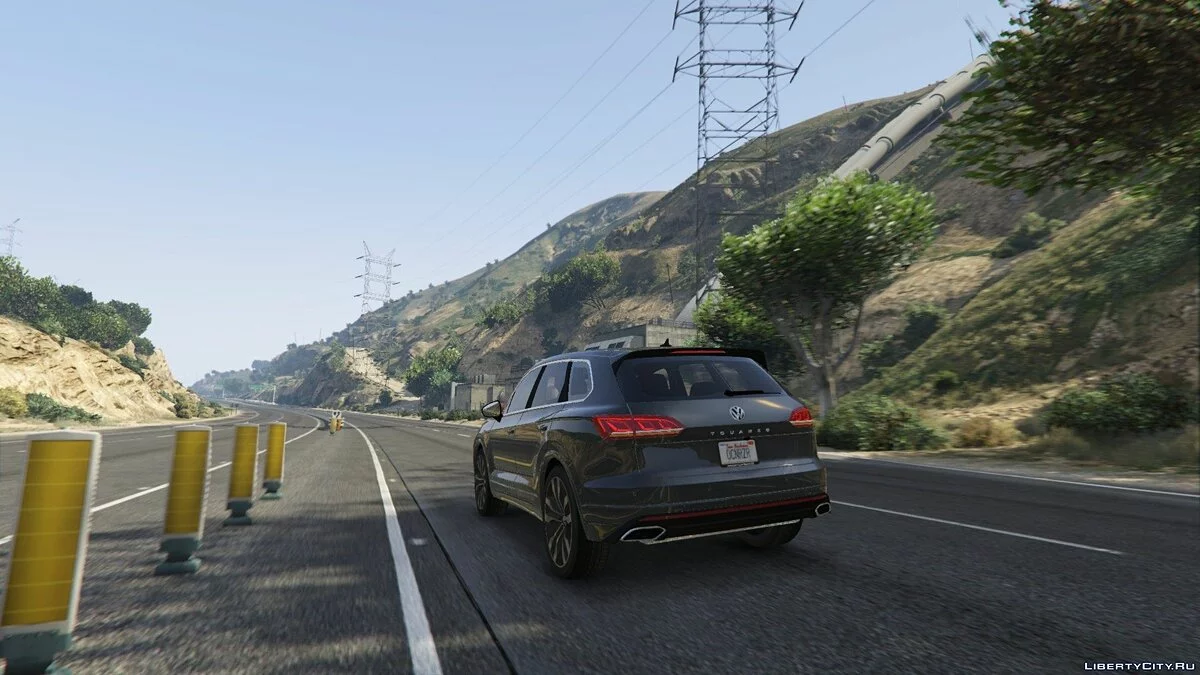 VW Touareg R-Line 2019 (Basic)[Addon] / GTA 5