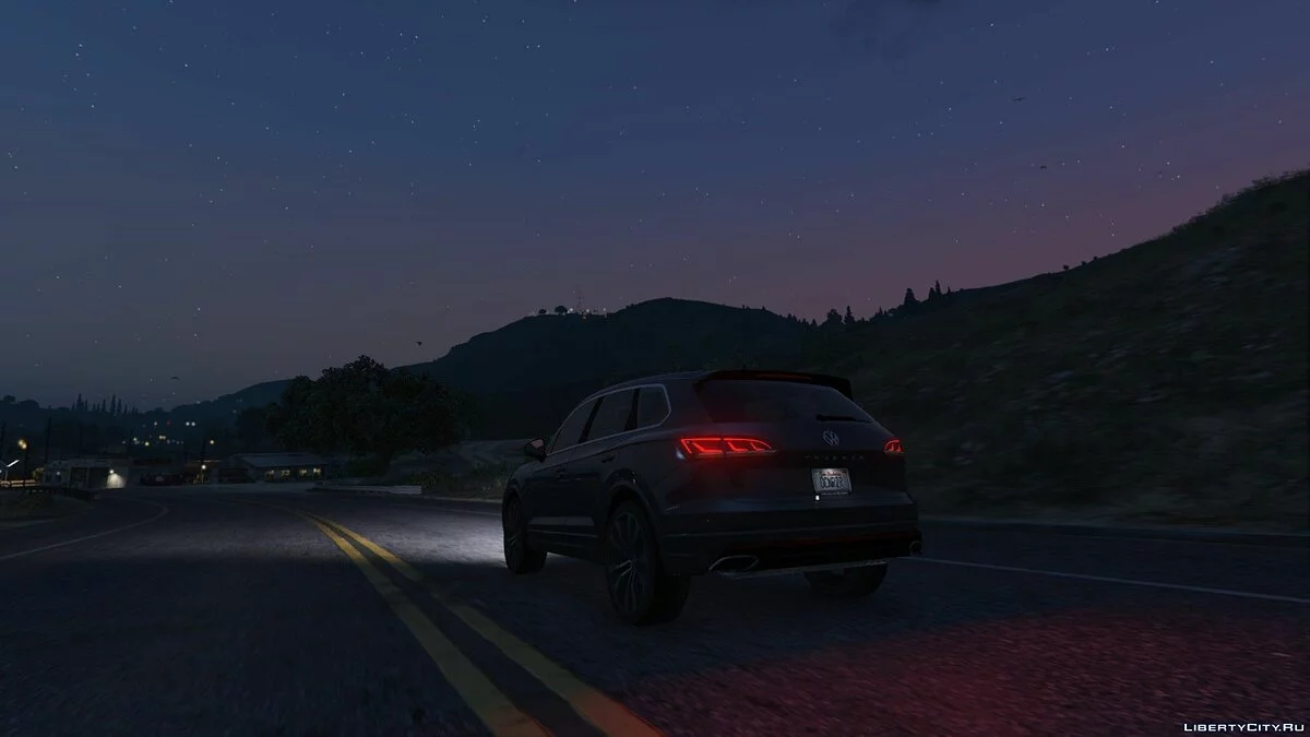 VW Touareg R-Line 2019 (Basic)[Addon] / GTA 5