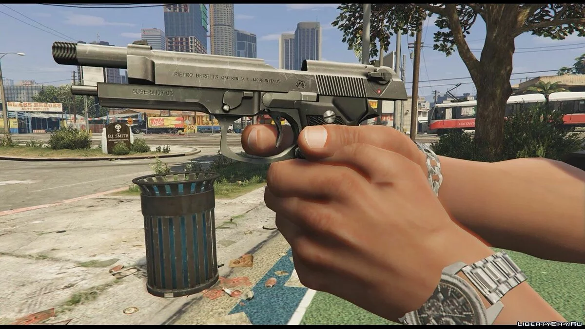 Beretta M9 (Animated) / GTA 5