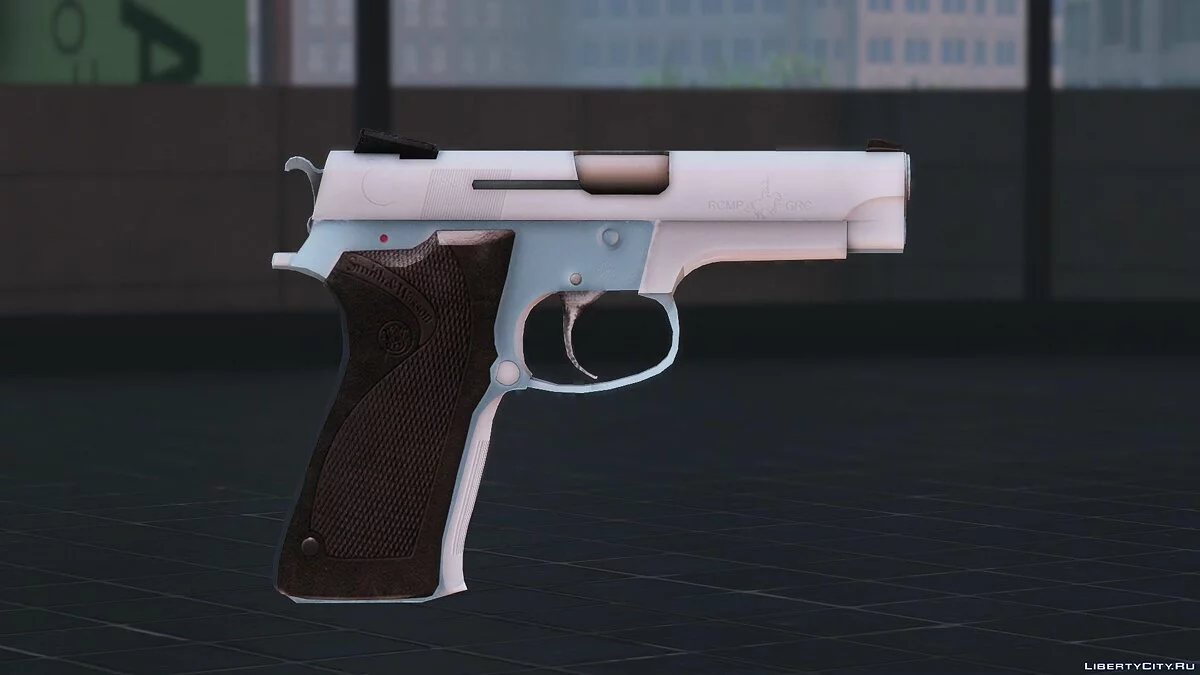 Smith & Wesson Model 5946 RCMP Service Pistol / GTA 5