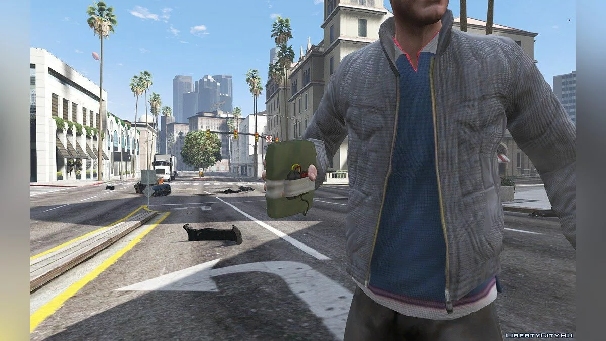 Бомба липучка из GTA 4 / GTA 5