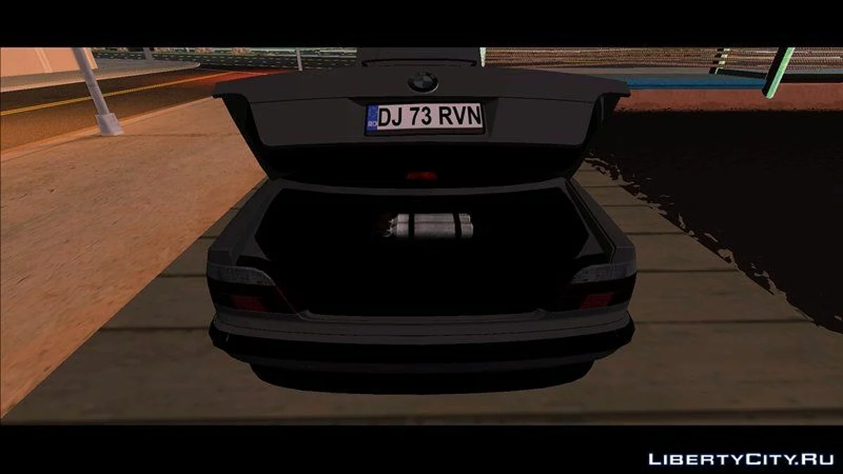 BMW E38 750Li / GTA San Andreas