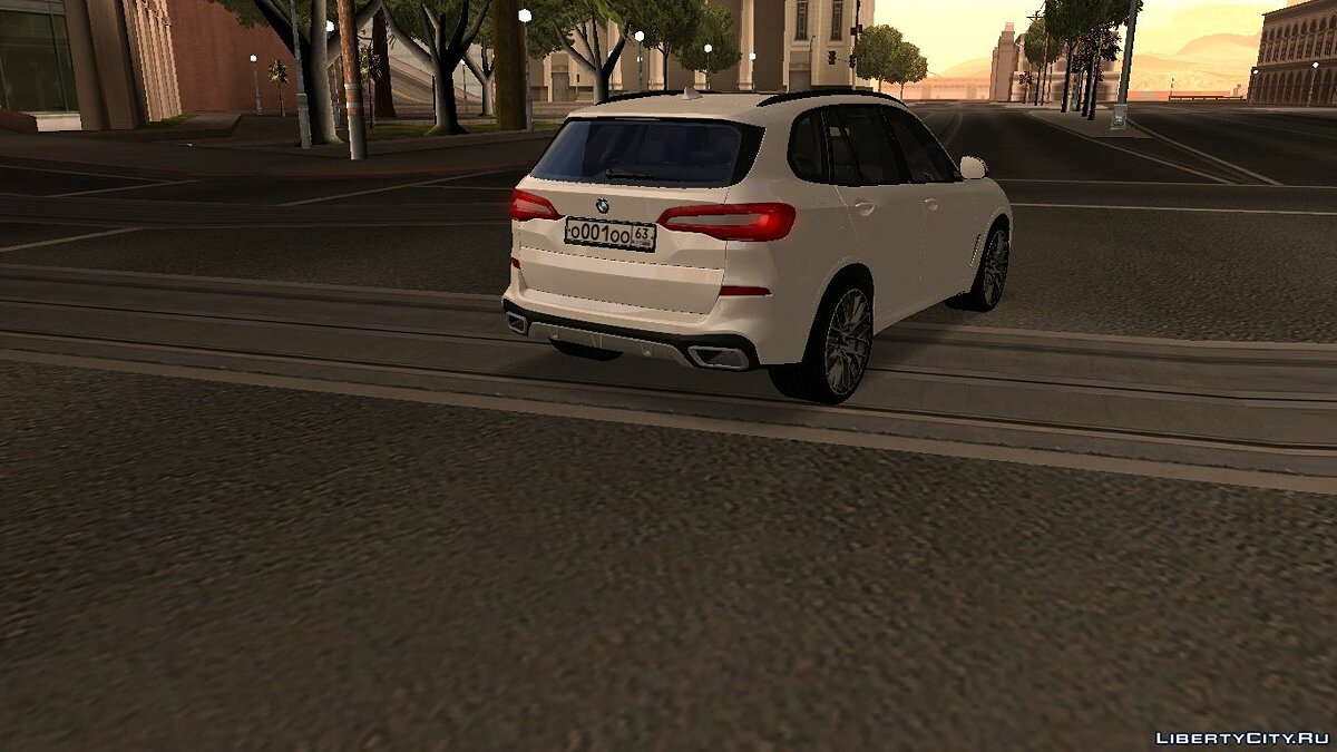 Скачать BMW X5 G05 с тюнингом для GTA San Andreas