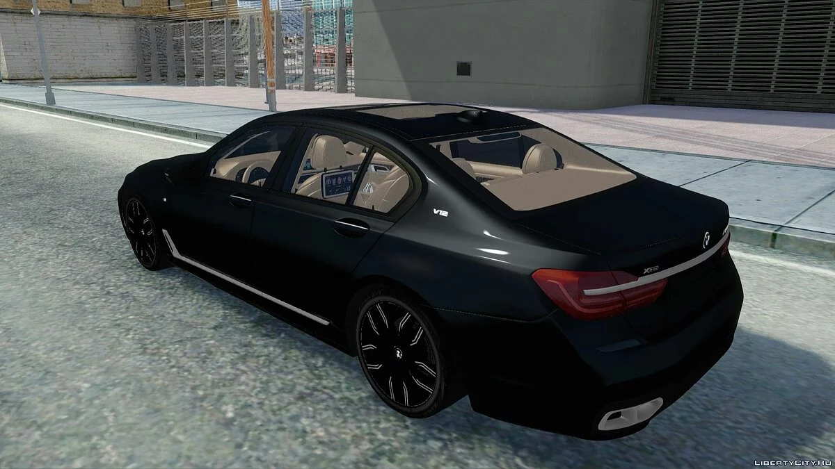BMW M760Li xDrive / GTA San Andreas