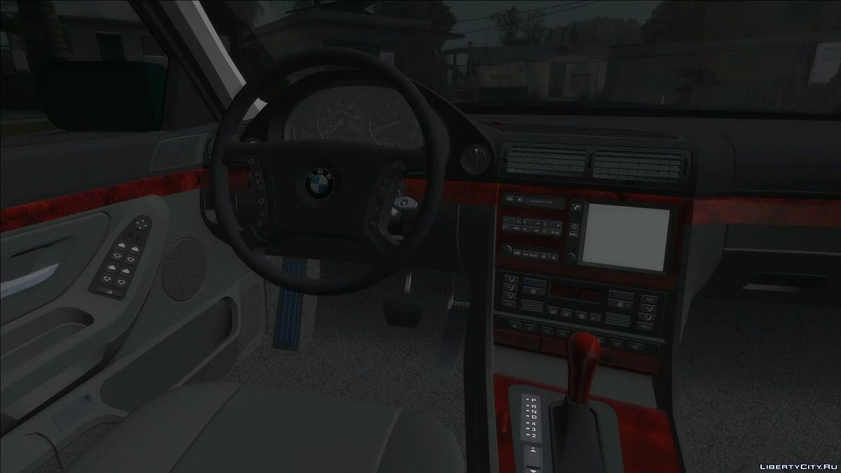 BMW 750i / GTA San Andreas