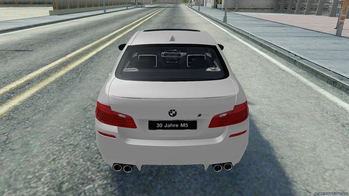 BMW M5 F10 30 Jahre / GTA San Andreas