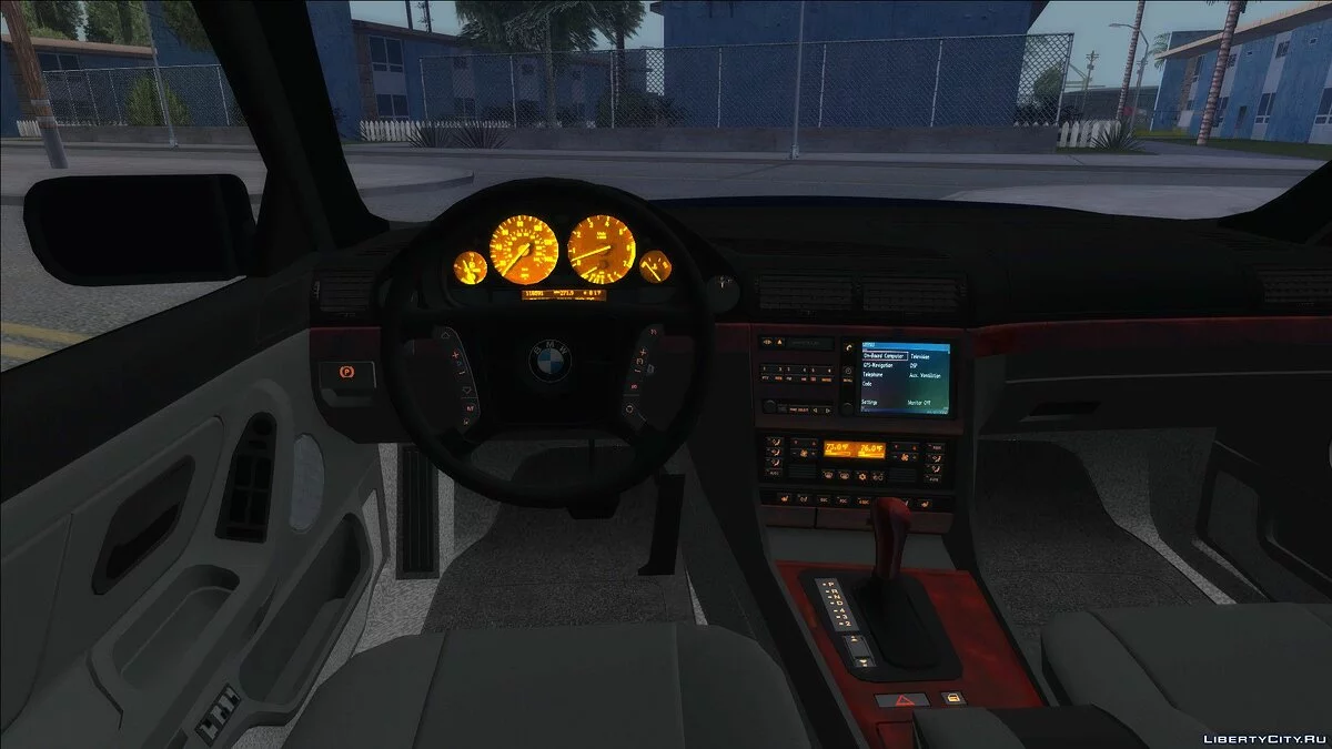 BMW 750i E38 из