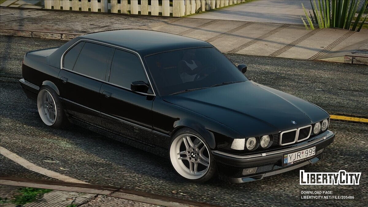 Скачать BMW E32 для GTA San Andreas