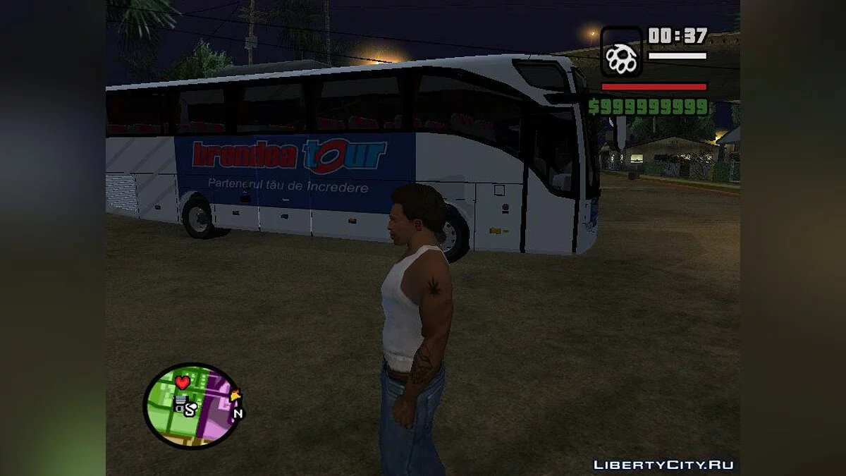 Mercerdes Benz Tourismo Brendea Tour / GTA San Andreas