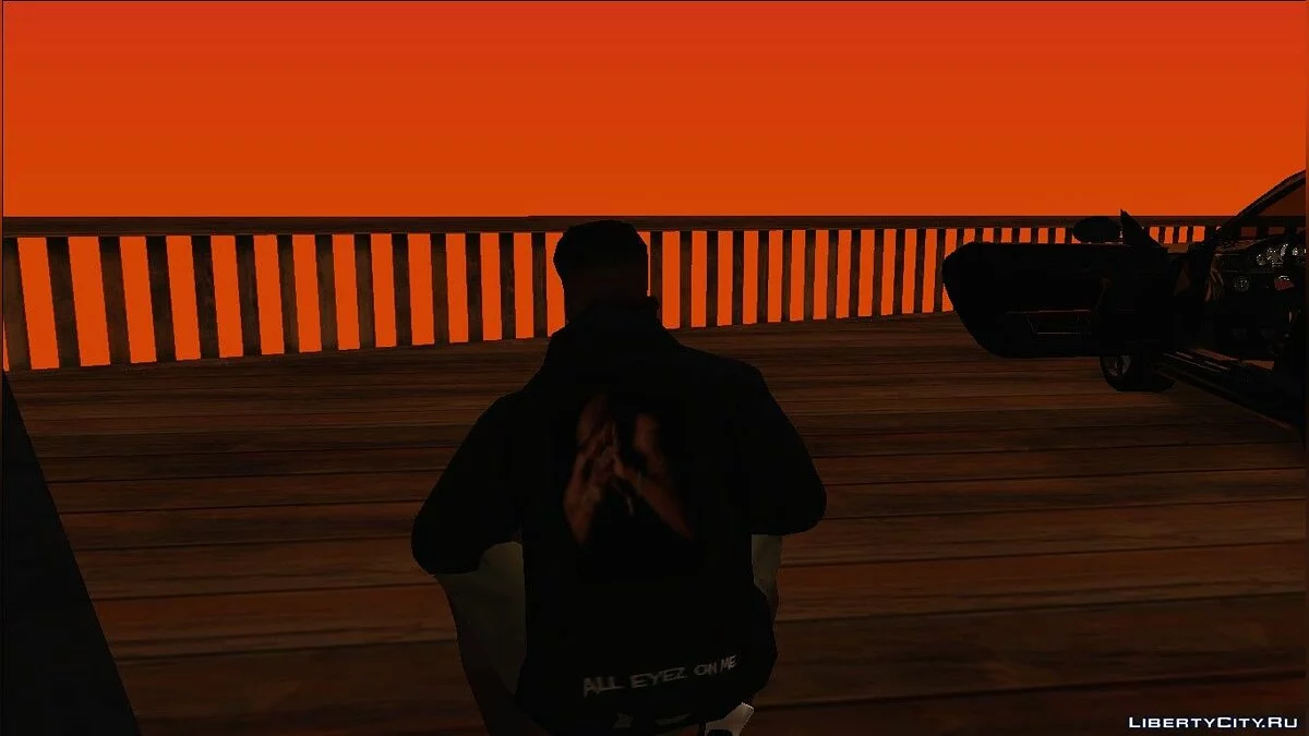 Худи с рэпером 2Pac / GTA San Andreas