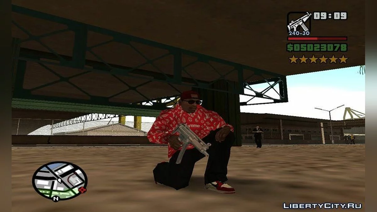 Худи Supreme X Louis Vuitton / GTA San Andreas