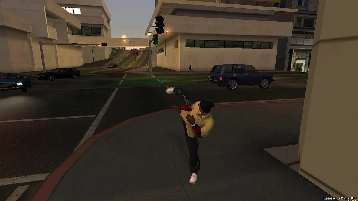 Желтая рубашка с красными рукавами / GTA San Andreas