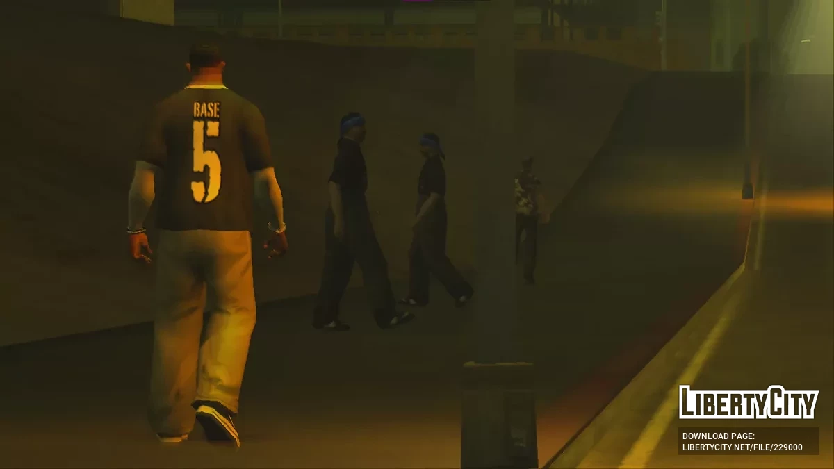 Серая футболка с двойным слоем BASE 5 / GTA San Andreas